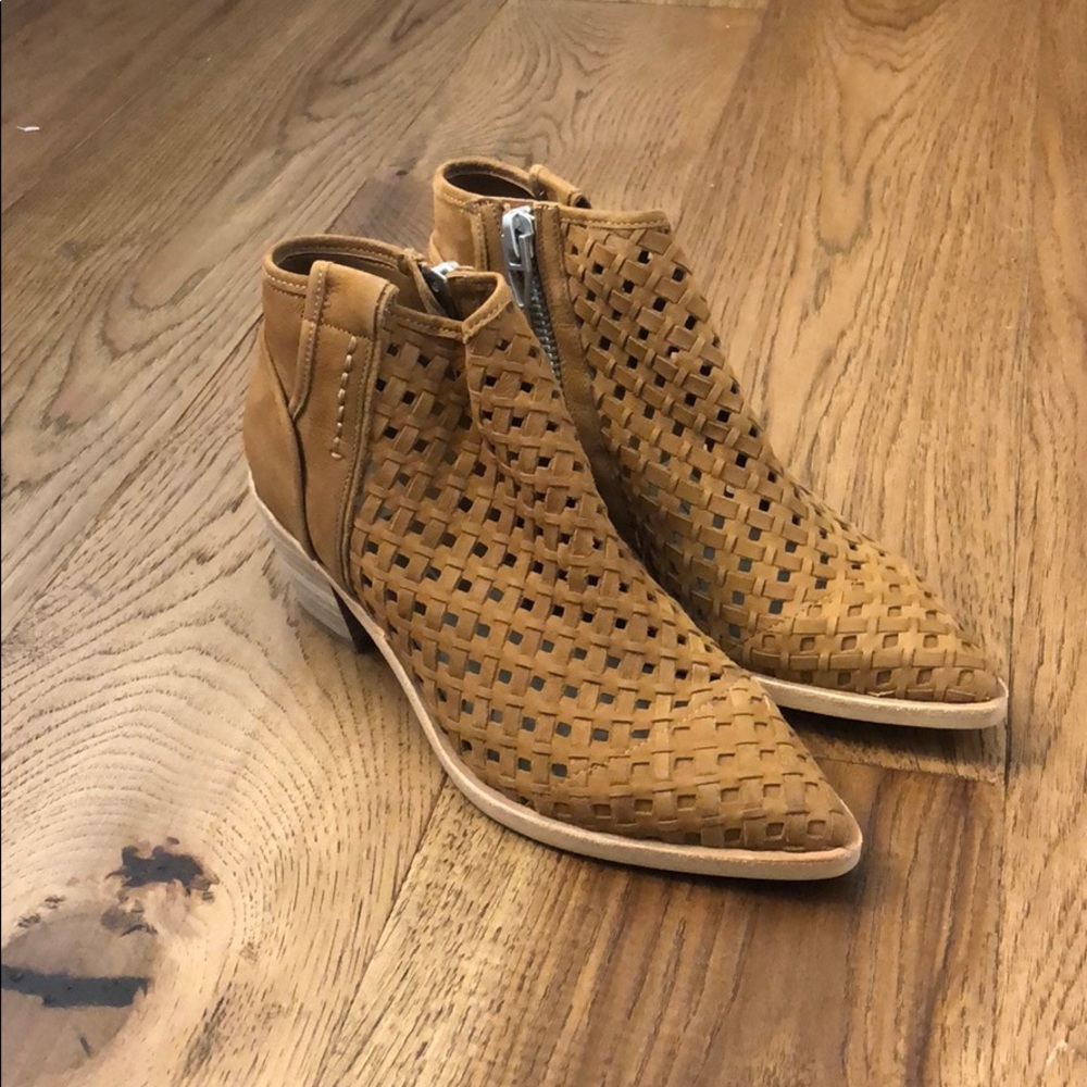 Dolce Vita Spence Bootie